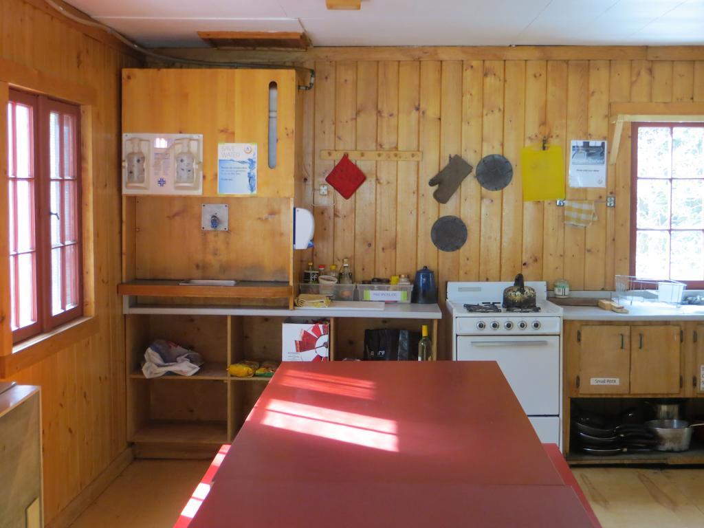 Hi Rampart Creek - Hostel Saskatchewan River Crossing Exterior photo